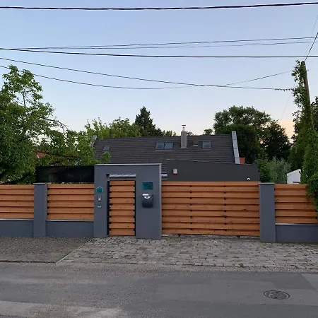 Bükkös Apartman * Szentendre