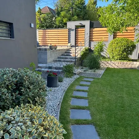 Bükkös Apartman * Szentendre